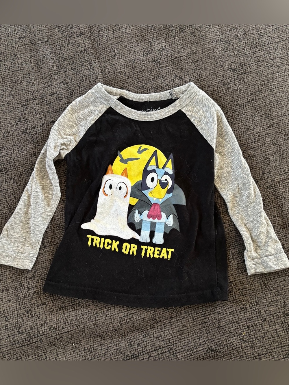 18 Months Halloween Bluey Baseball Tee